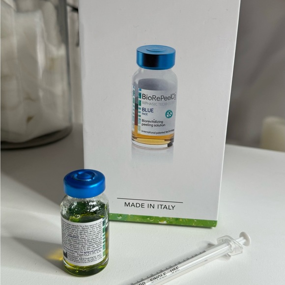BioRePeel blue one (1) vial made in Italy - Picture 2 of 5